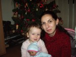 Jakubko_2005_12_09_031 * Boli sme zdobit stromcek u Vladky..<br>Toto je moja kamoska Ninka.. * 2304 x 1728 * (1.58MB)