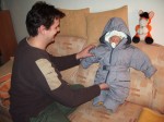 Jakubko_2005_12_21_006 * Filipko v o_desat_cisel_vacsom overale * 2304 x 1728 * (1.4MB)