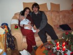 Jakubko_2005_12_25_010 * A tu sme vsetci traja * 2304 x 1728 * (1.4MB)